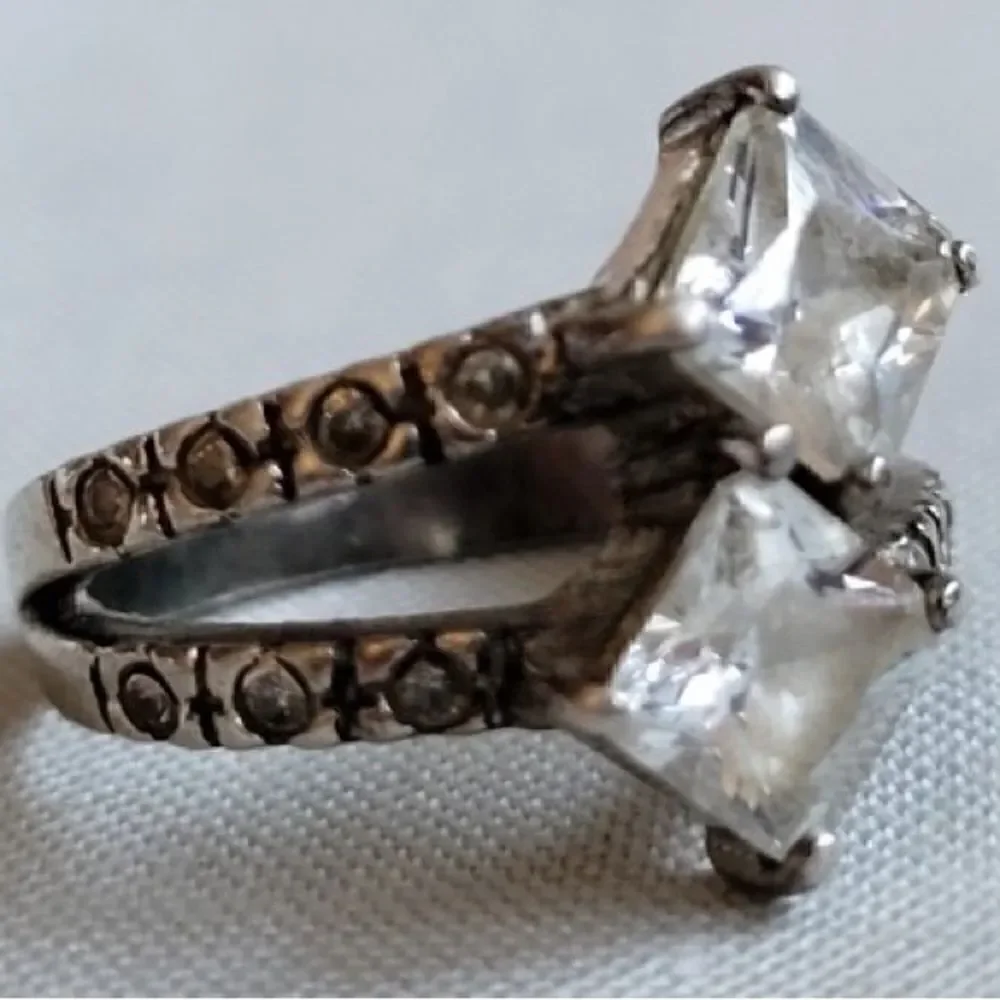 Vintage Sterling Silver Double Stone CZ Ring with CZ Studded Shank. Size 6.5.
